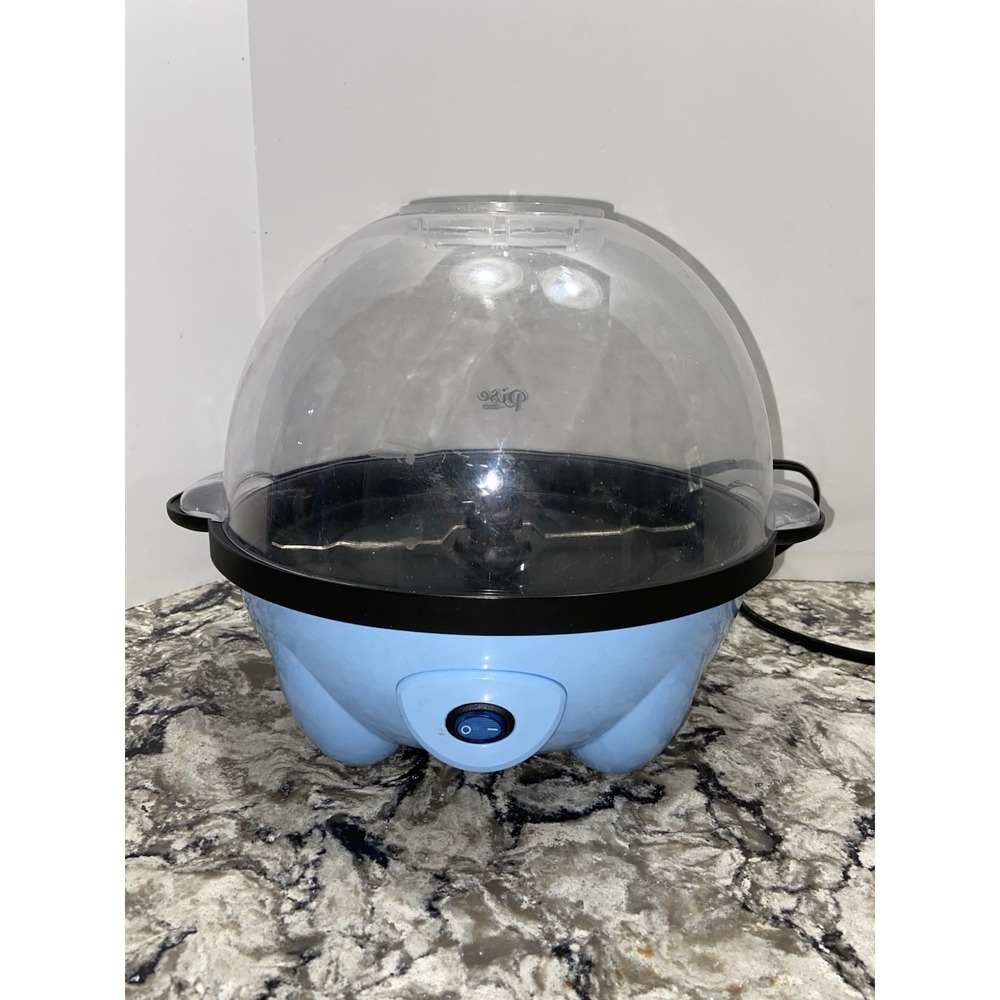 Dash 4.5 Qt. Stirring Electric Popcorn Popper with Lid for Serving Bowl Blue